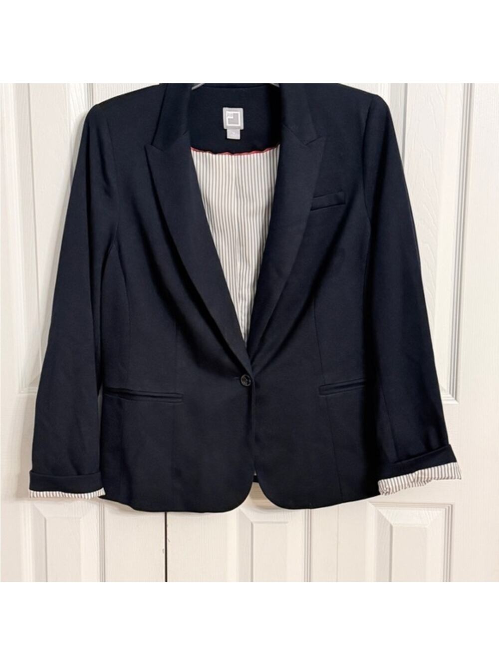 JCPenney Elegant Plus Navy Suit Jacket w/ striped cuffs and lining. Sz 1x EUC DE